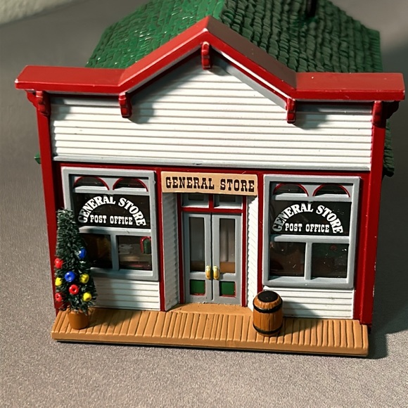 🖤Vtg 1994 The Sarah, Plain & Tall collection Mrs.Parkley’s General Store - Picture 6 of 14